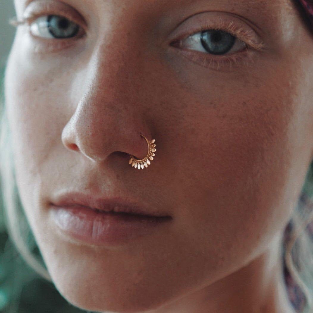 Ethnic Sun With Dots Nose Ring (Code: NL7)