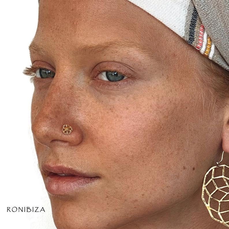 Mandala Nose Stud (Code: NS18)