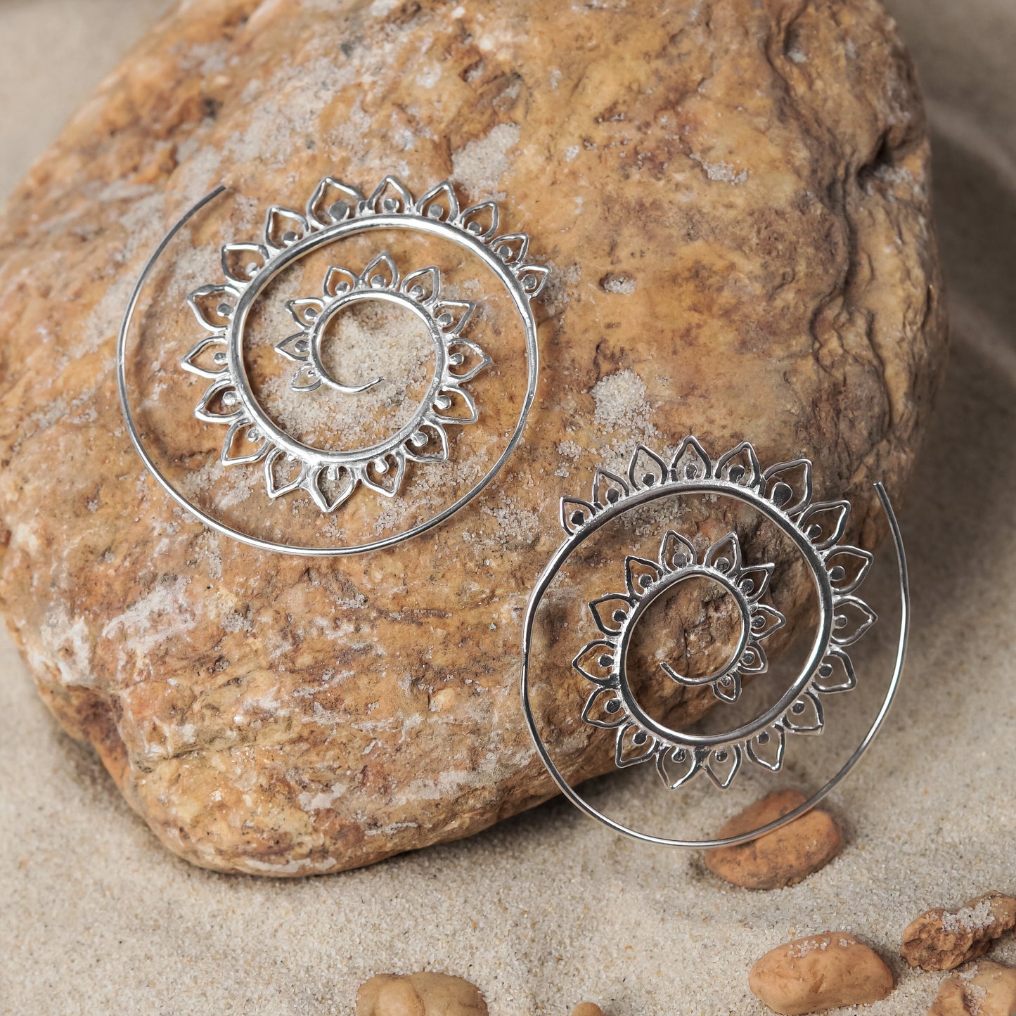 Spiral Lotus With Small Dots Earrings (Code: EB50)