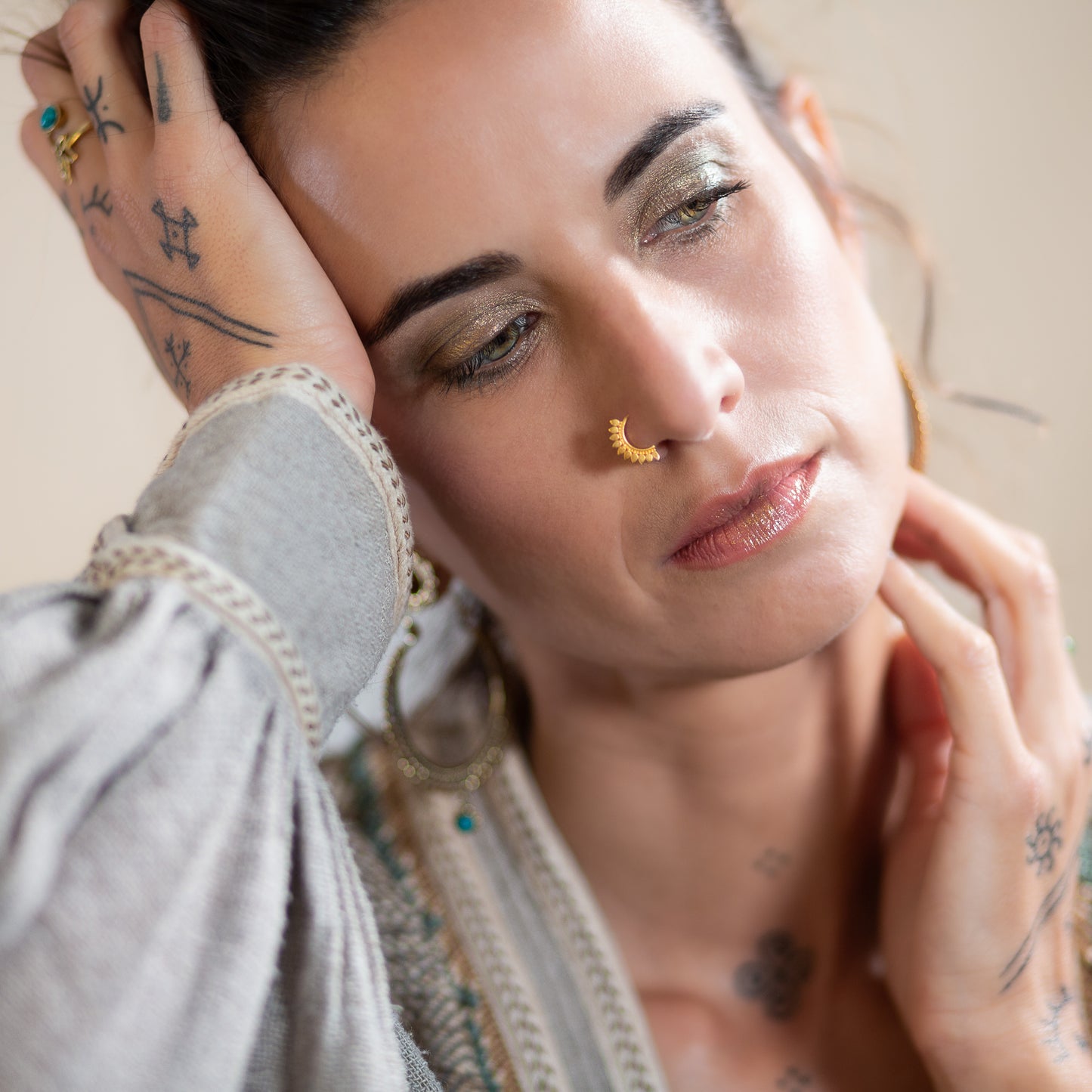 Ethnic Sun With Dots Nose Ring (Code: NL7)