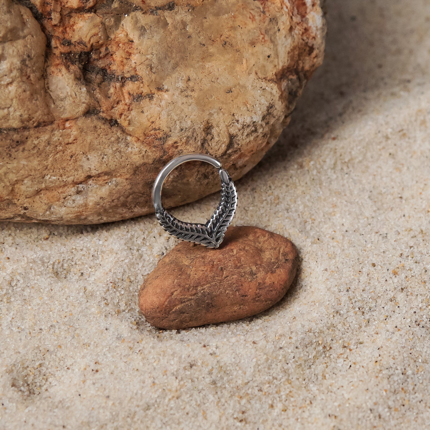 Feather Septum Ring (code: S39)
