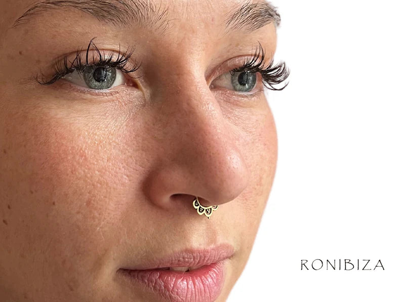 Lotus With Dots Septum Ring (code: S4)