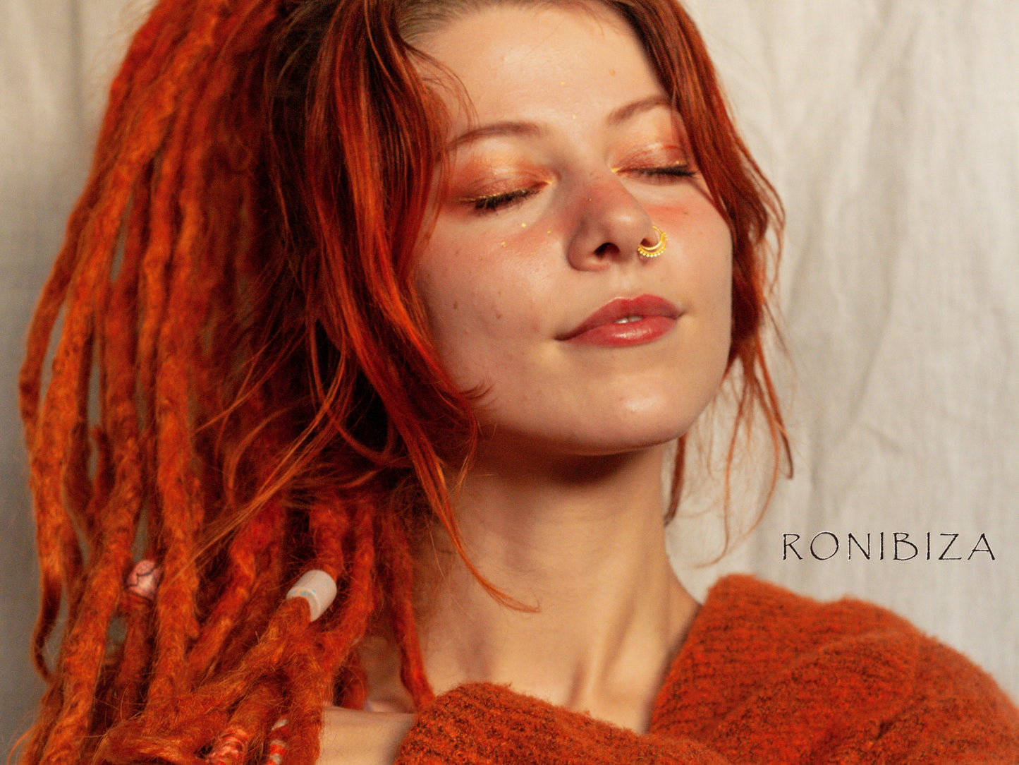 Two-Layered Dots Nose Ring (Code: NL11)