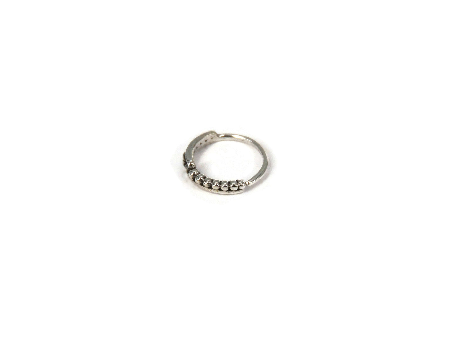 Continuous Dots Nose Ring (Code: NL30)