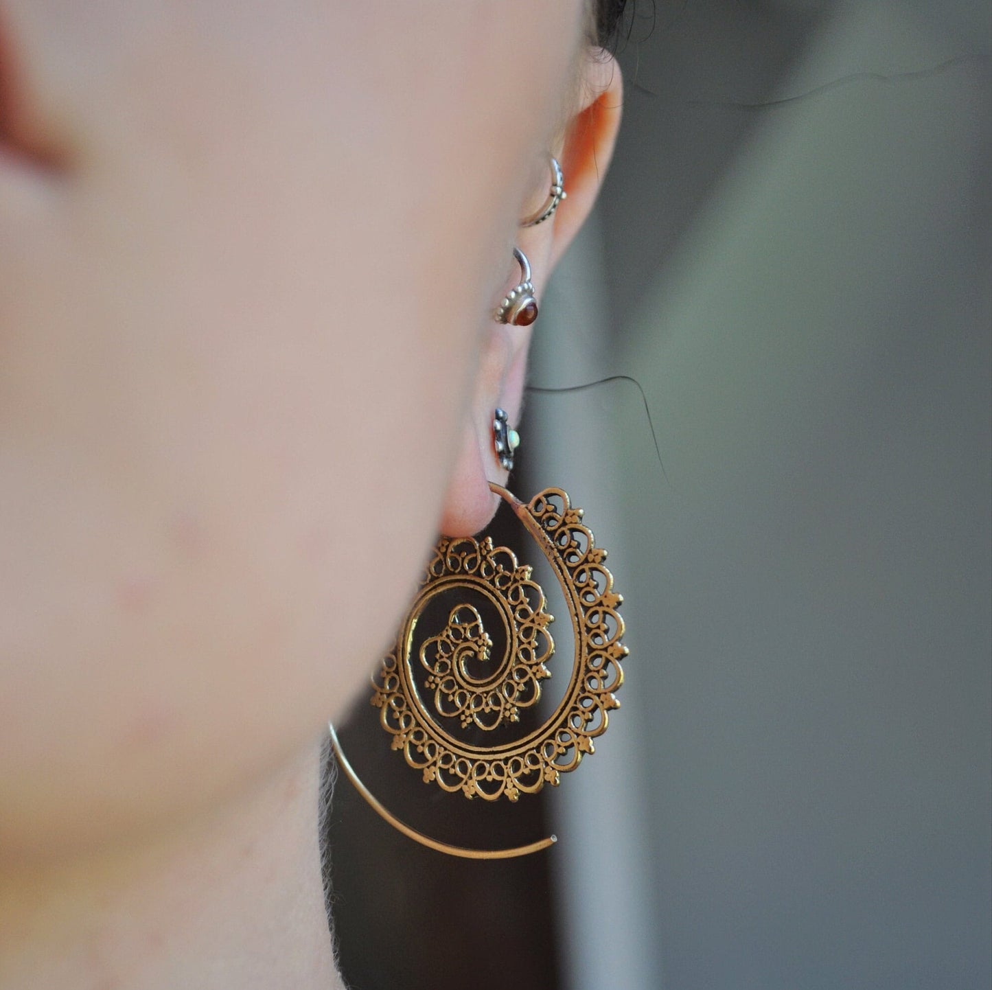 Spiral Arch Earrings (Code: EB1)