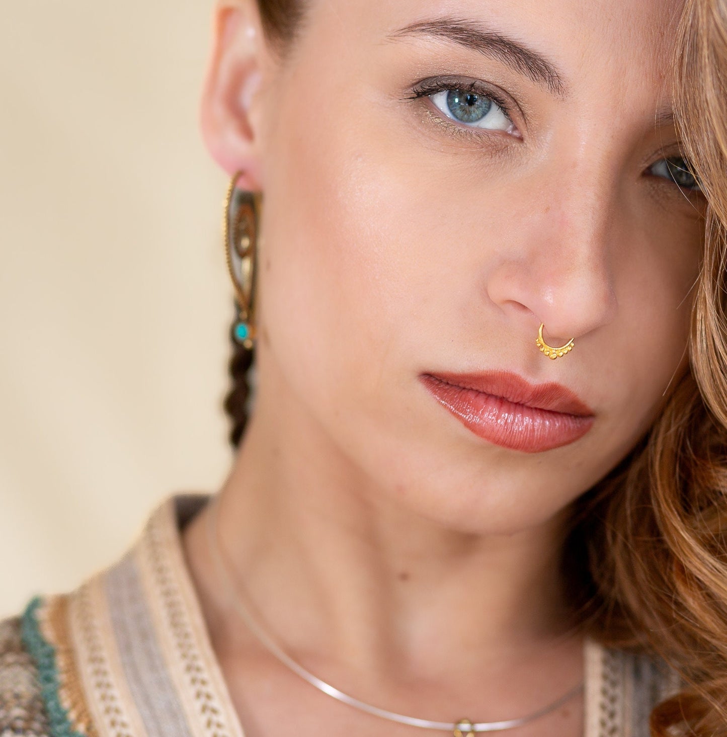 Dots Fake Septum Piercing (code: SF1)