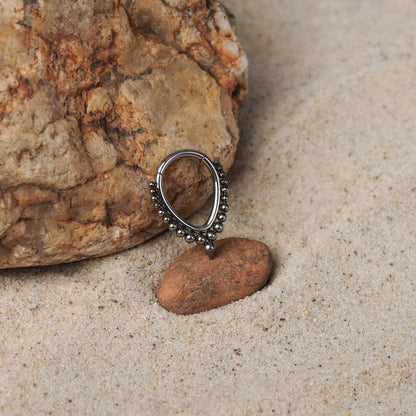 Doted Arc Clicker Septum Ring (code: CLK2)