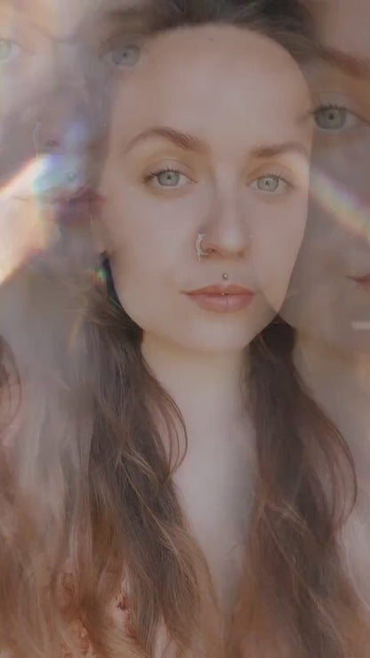 Small Dots With Flower Charm Nose Ring (Code: NL9)